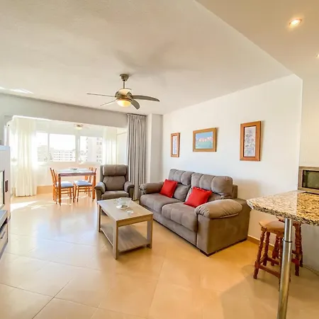 In Costa Del Sol With Sea Views *